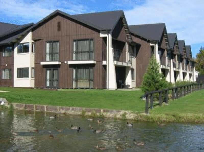 Village Lake Apartments Hanmer Springs Dış mekan fotoğraf